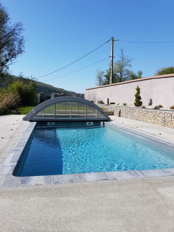 مبيت وإفطار Comberjon Domaine Le Puits Du Moulin المظهر الخارجي الصورة